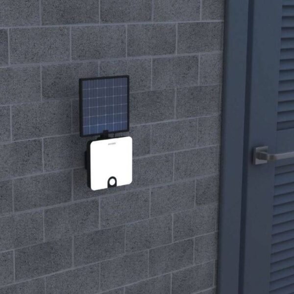 Second image of Porodo Smart Outdoor Solar Lamp